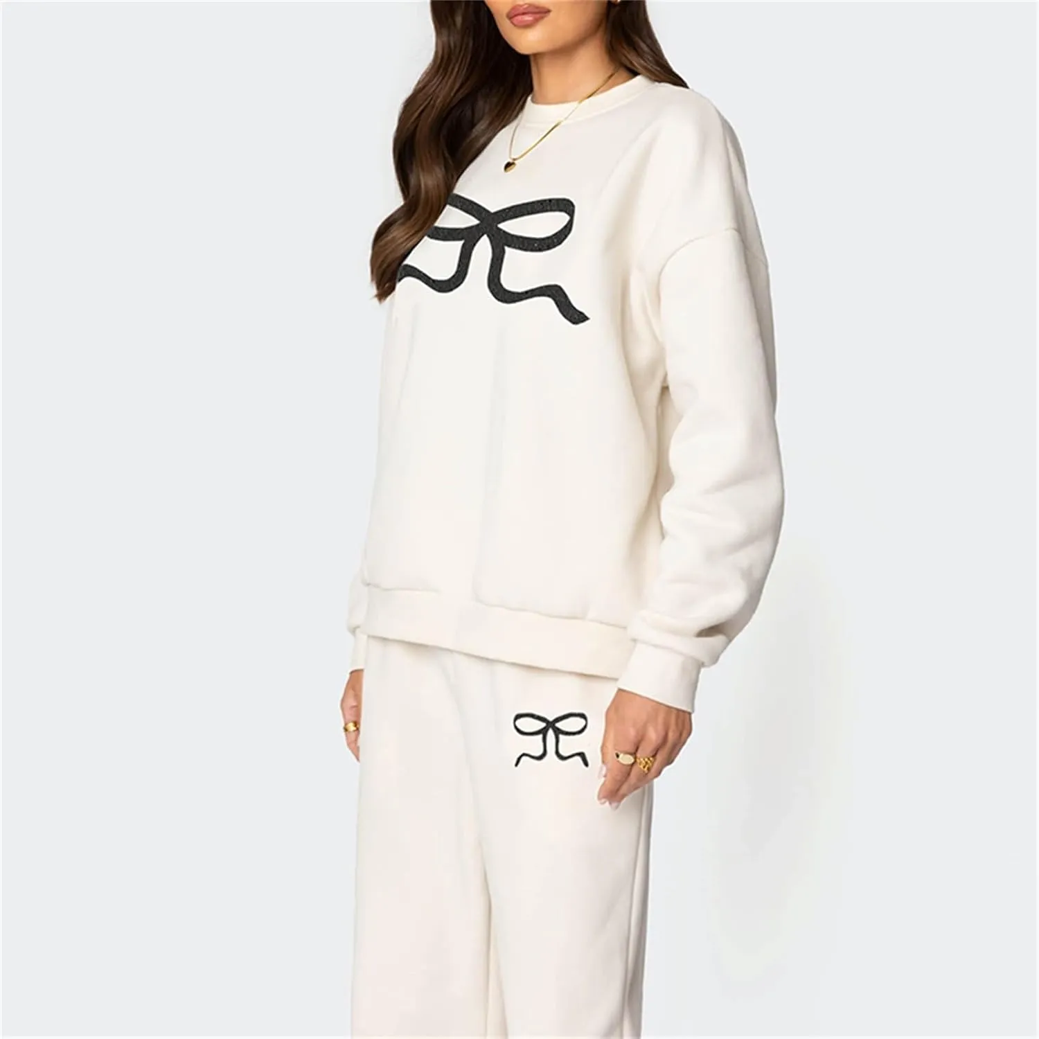 Bow Graphic Sweat Suits for Women 2 Piece Oversized Crewneck Hoodie Wide Leg Sweatpants Matching Tracksuit