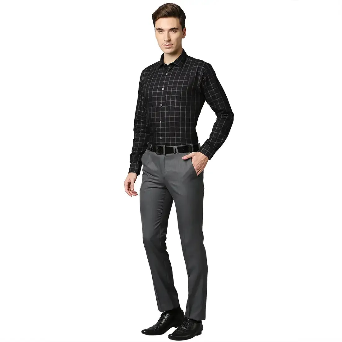 Men Black Slim Fit Checks Cotton Cut Away Collar Shirts