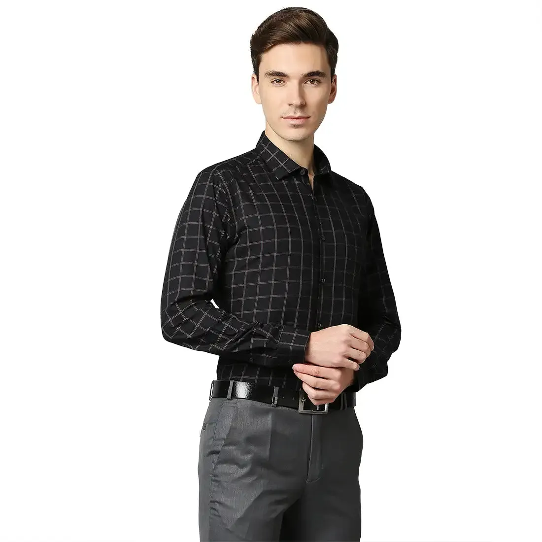 Men Black Slim Fit Checks Cotton Cut Away Collar Shirts