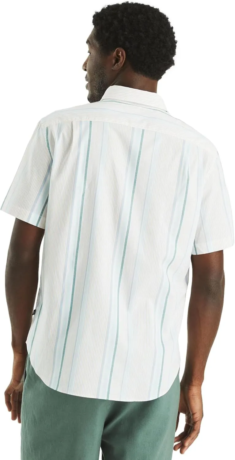 Nautica Men's Classic Fit Wrinkle Resistant Seashore Plaid Short Sleeve Shirt