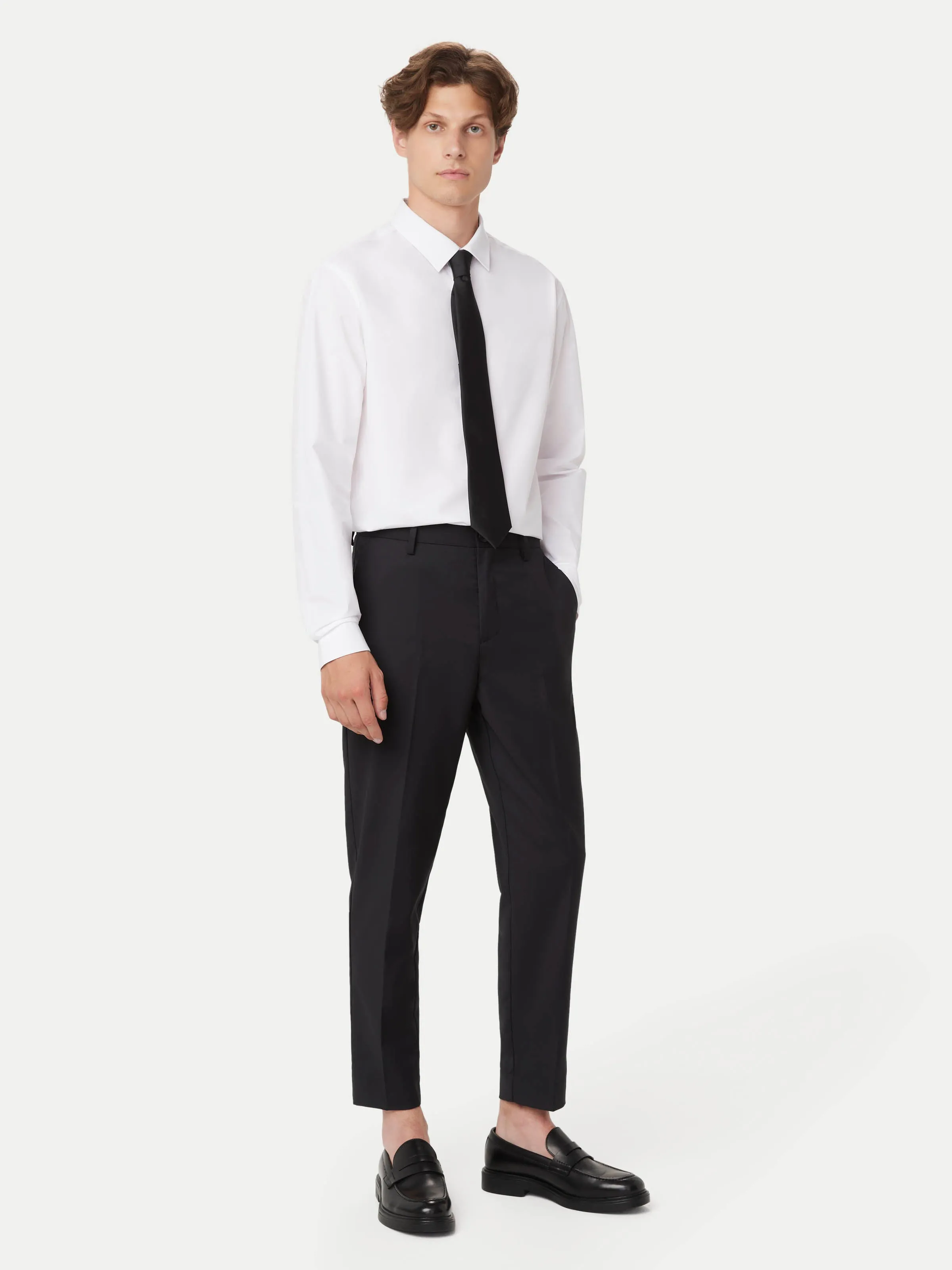 The Essential Dress Shirt in Dark Khahi