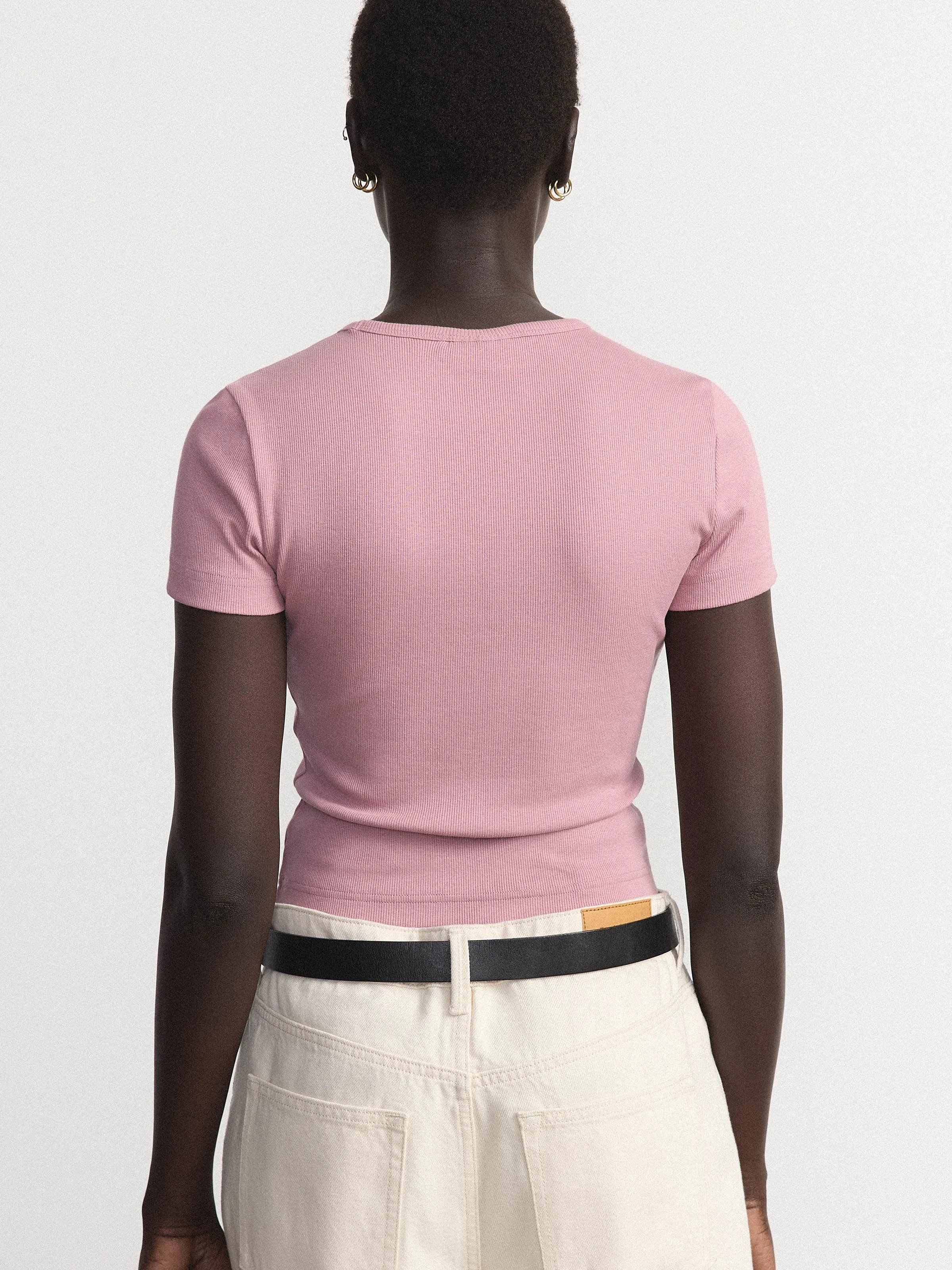 The Ribbed Baby T-Shirt in Pink